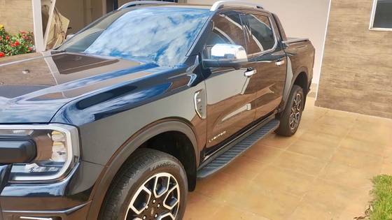 FORD RANGER 3.0 V6 TURBO DIESEL CD LIMITED 4X4 AUTOMÁTICO FORD RANGER 3.0 V6 TURBO DIESEL CD LIMITED 4X4 AUTOMÁTICO